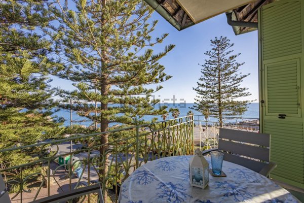 appartamento in vendita a Bordighera