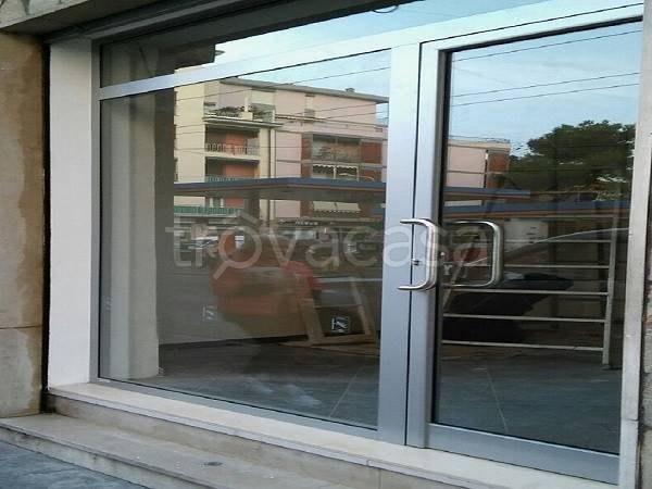 negozio in vendita a Bordighera