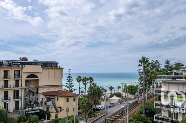 appartamento in vendita a Bordighera