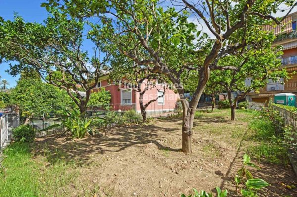 appartamento in vendita a Bordighera