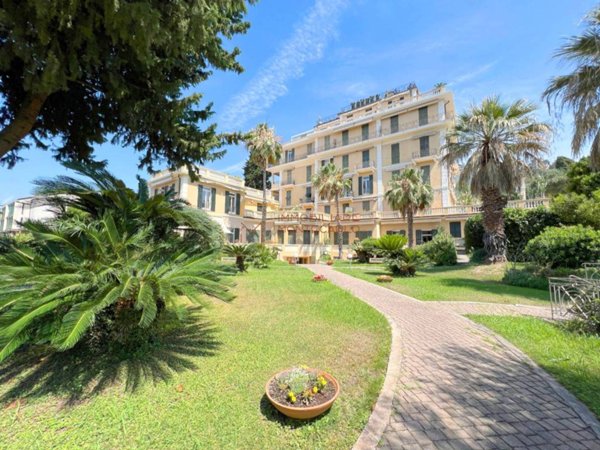 appartamento in vendita a Bordighera