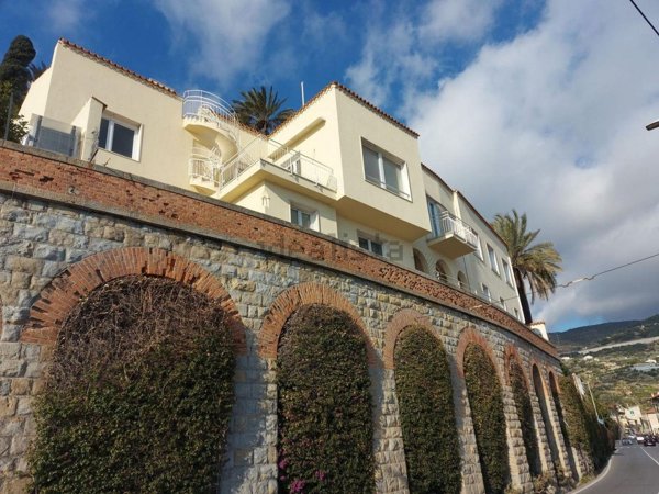 appartamento in vendita a Bordighera