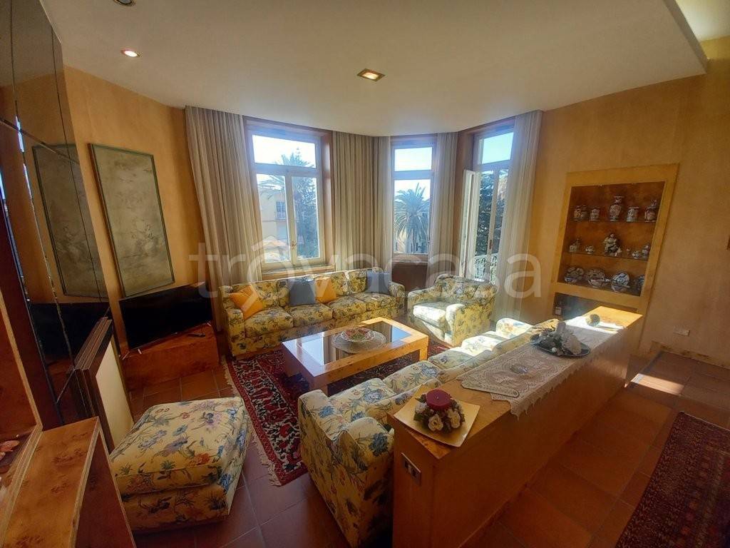 appartamento in vendita a Bordighera