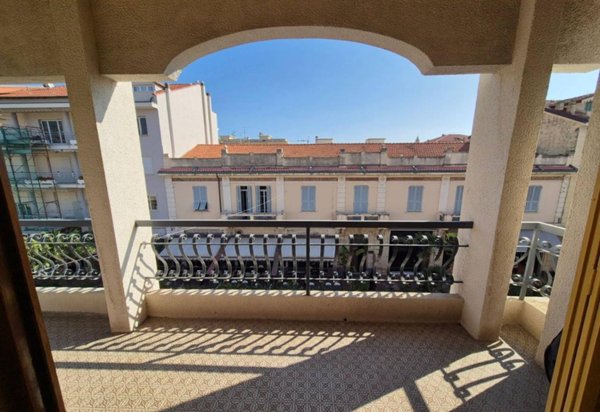 appartamento in vendita a Bordighera