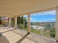 casa indipendente in vendita a Bordighera