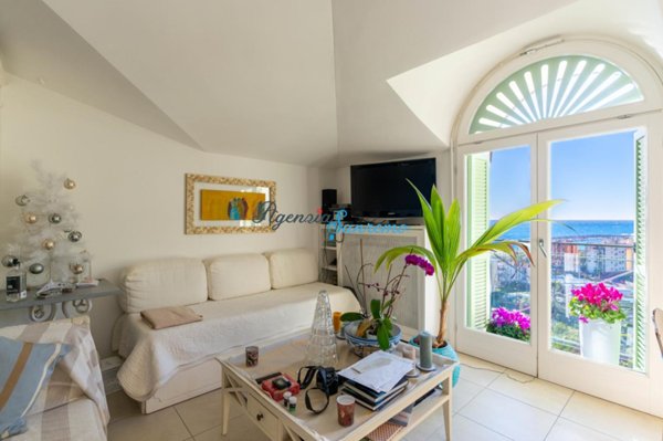 appartamento in vendita a Bordighera