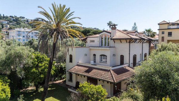 appartamento in vendita a Bordighera