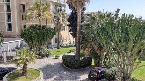 appartamento in vendita a Bordighera