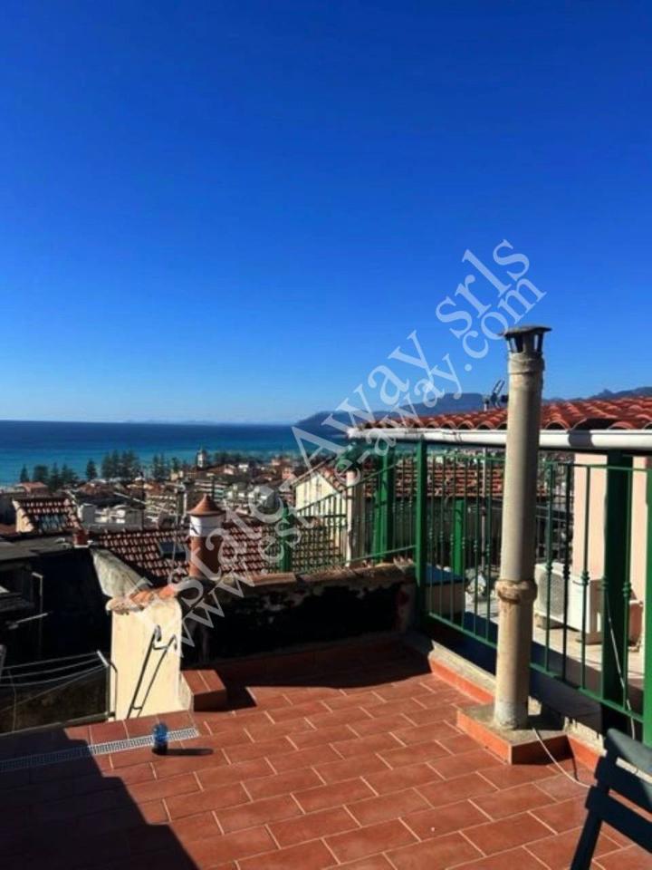 appartamento in vendita a Bordighera