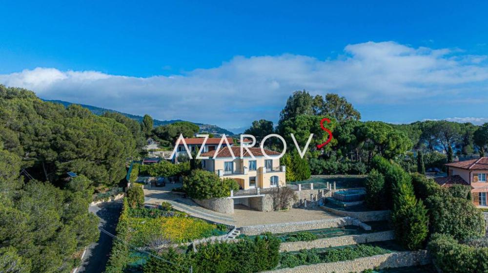 casa indipendente in vendita a Bordighera