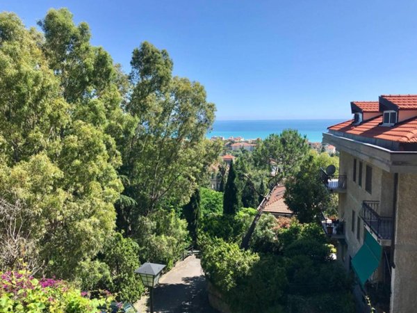 appartamento in vendita a Bordighera
