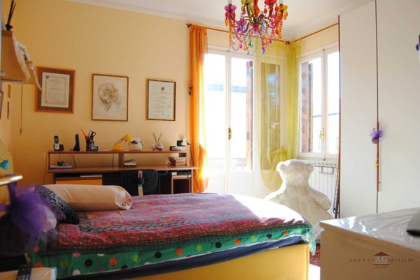 casa indipendente in vendita a Bordighera