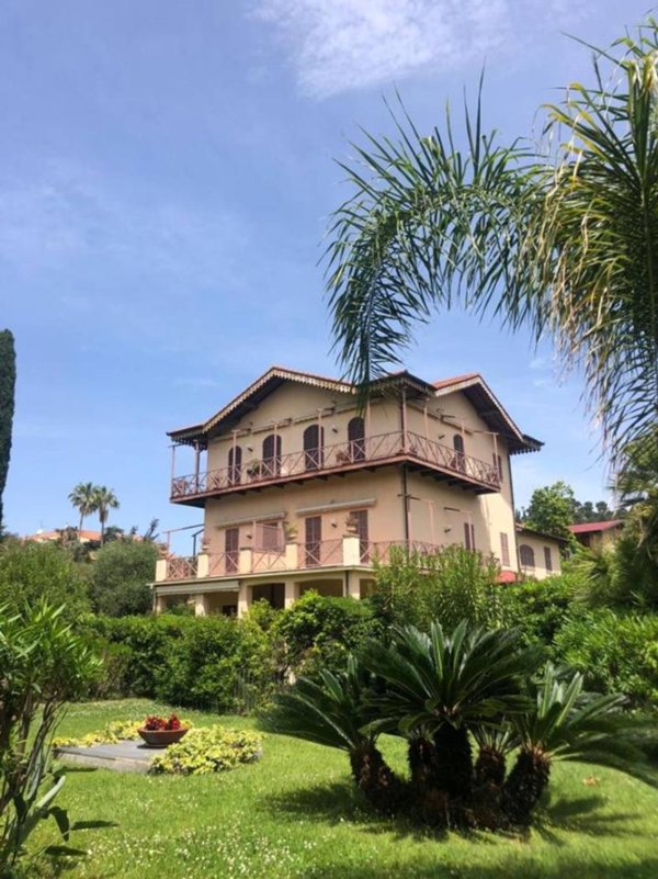 appartamento in vendita a Bordighera
