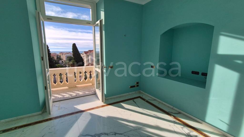 appartamento in vendita a Bordighera