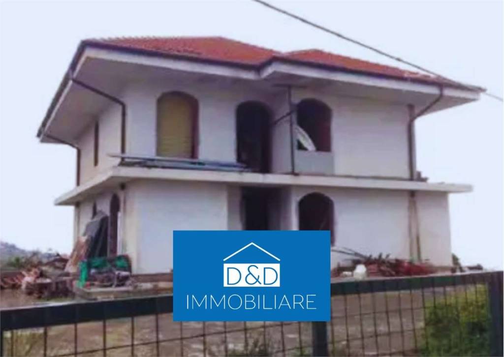 casa indipendente in vendita a Bordighera