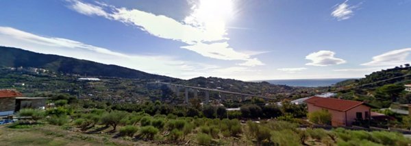 casa indipendente in vendita a Bordighera in zona Sasso