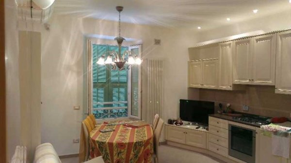 appartamento in vendita a Bordighera in zona Sasso