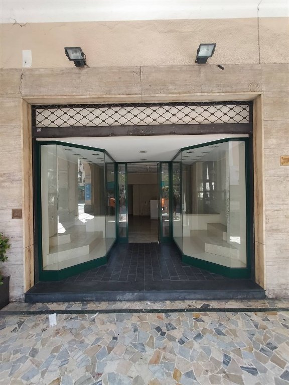 negozio in vendita a Bordighera
