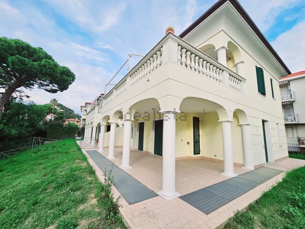 appartamento in vendita a Bordighera