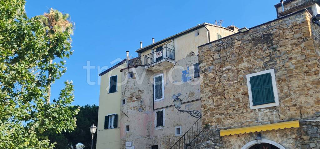appartamento in vendita a Bordighera in zona Sasso