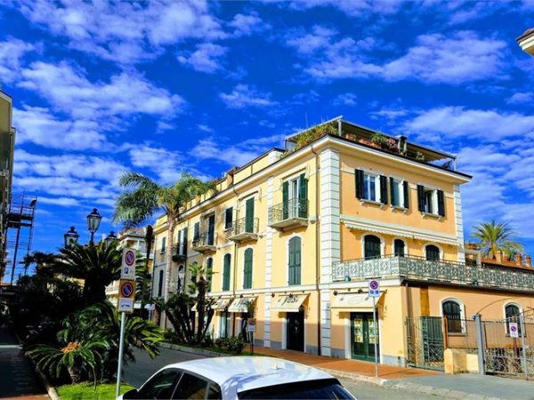 appartamento in vendita a Bordighera