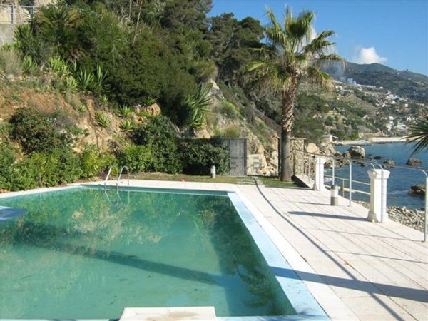 appartamento in vendita a Bordighera
