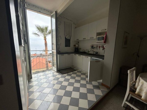 appartamento in vendita a Bordighera