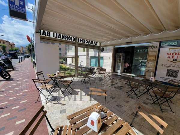negozio in vendita a Bordighera