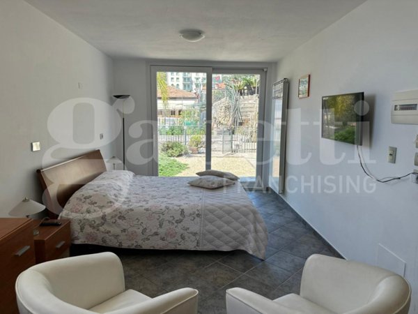 casa indipendente in vendita a Bordighera