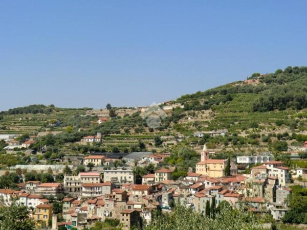 appartamento in vendita a Bordighera in zona Borghetto San Nicolò