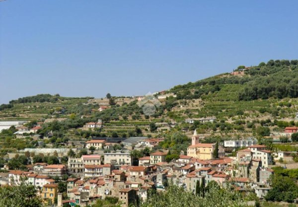 appartamento in vendita a Bordighera in zona Borghetto San Nicolò
