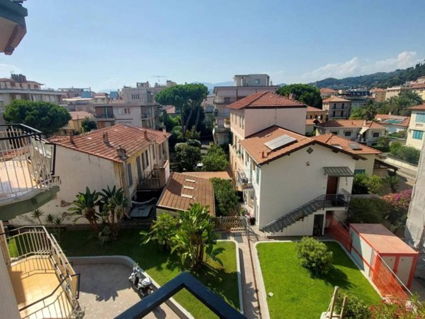 appartamento in vendita a Bordighera