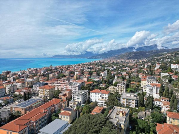 appartamento in vendita a Bordighera