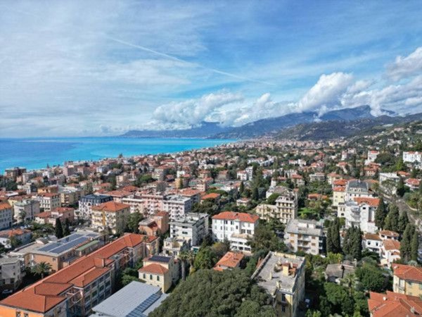 appartamento in vendita a Bordighera