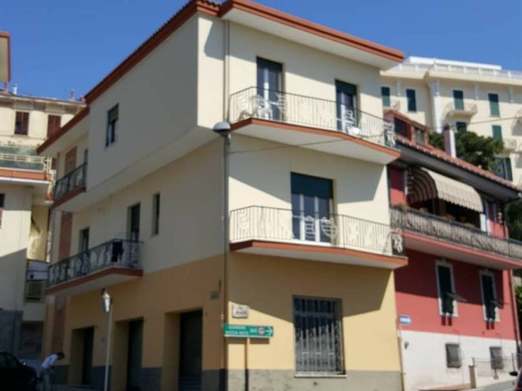 appartamento in vendita a Bordighera