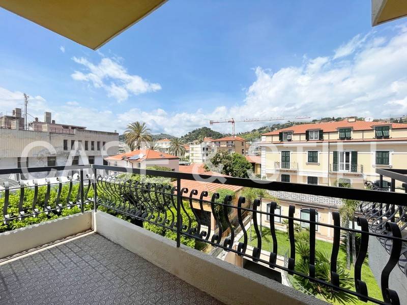 appartamento in vendita a Bordighera