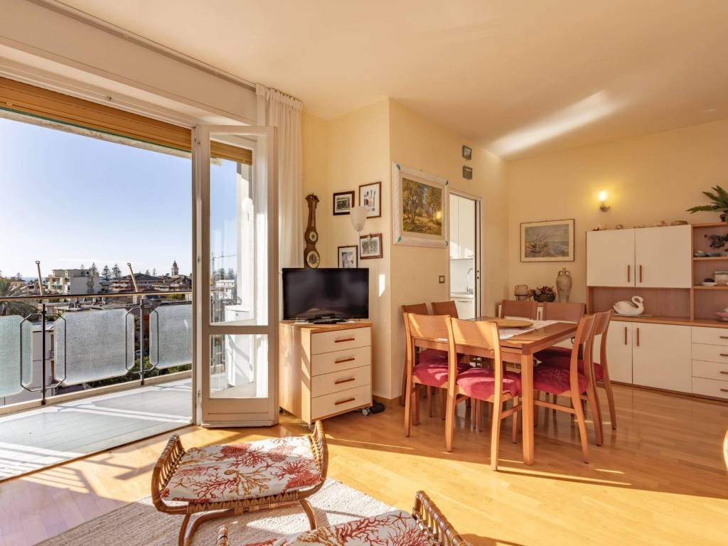 appartamento in vendita a Bordighera