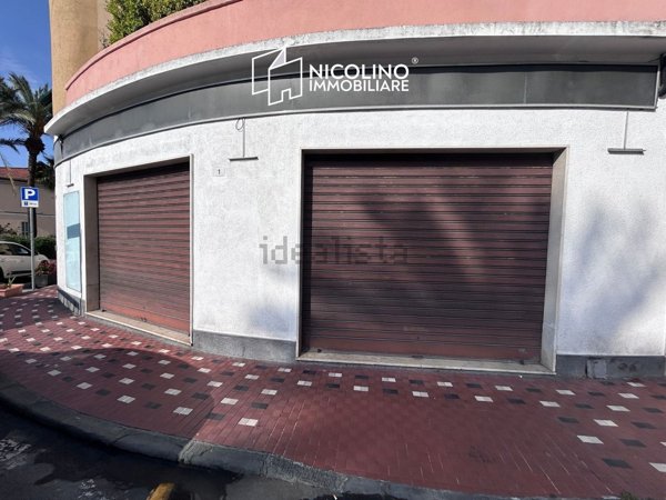 quadrivano in vendita a Bordighera