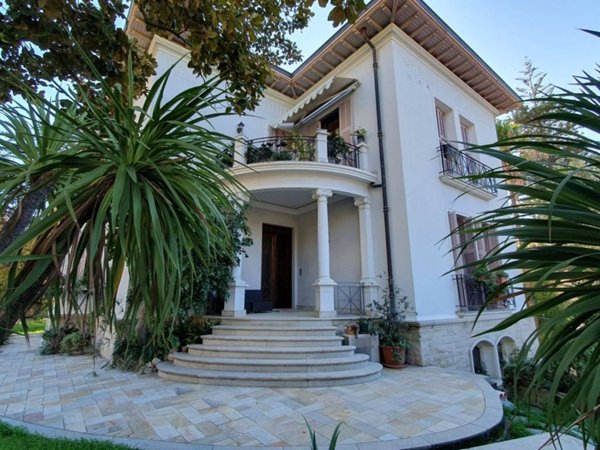 appartamento in vendita a Bordighera