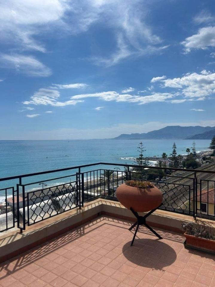 appartamento in vendita a Bordighera