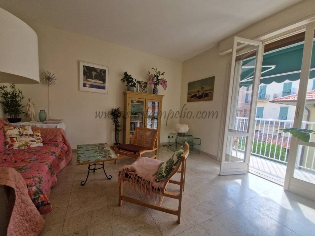 appartamento in vendita a Bordighera