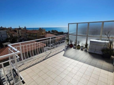 appartamento in vendita a Bordighera