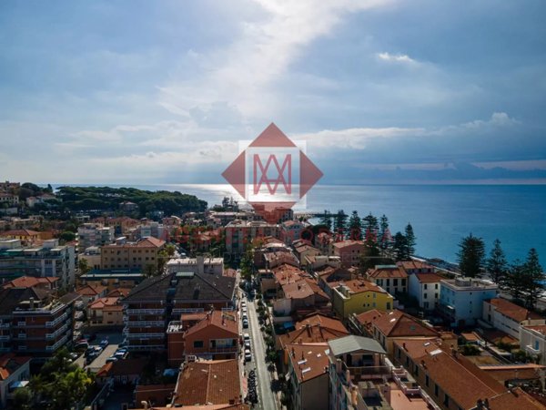 negozio in vendita a Bordighera