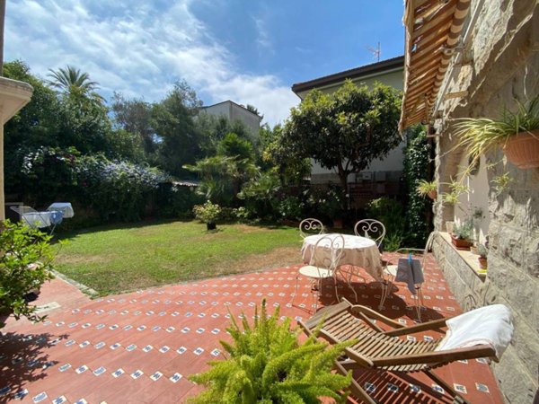 appartamento in vendita a Bordighera