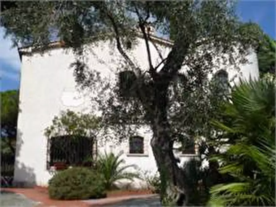casa indipendente in vendita a Bordighera