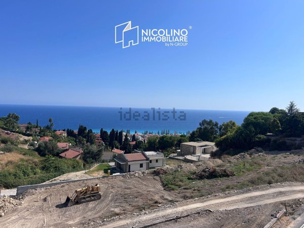 locale di sgombero in vendita a Bordighera