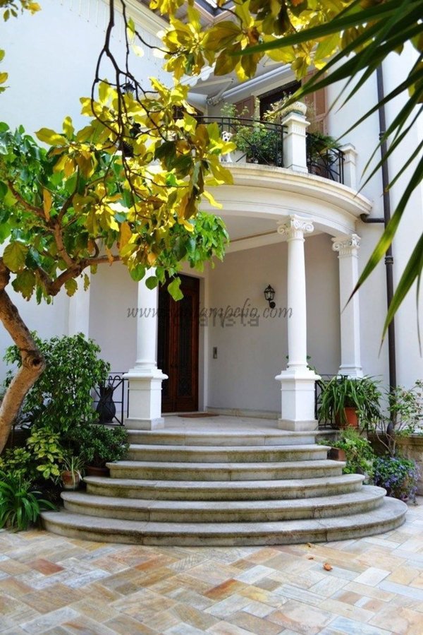 casa indipendente in vendita a Bordighera