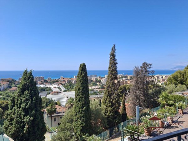 appartamento in vendita a Bordighera