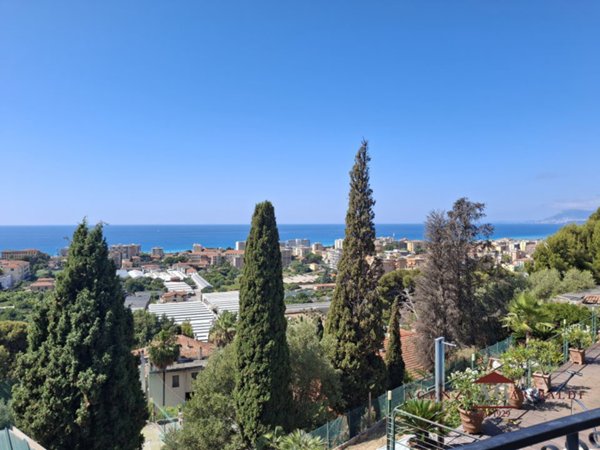 appartamento in vendita a Bordighera