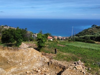 casa indipendente in vendita a Bordighera